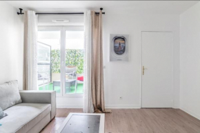 Appartement spacieux avec terrasse près de Paris et du Stade de France